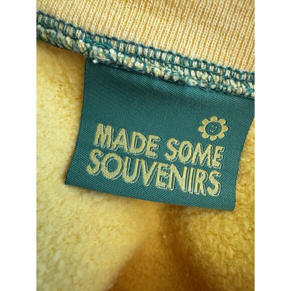 NWT Made Some Souvenirs Sagrada Familia Tourist Sweatshirt Yellow Crew Sz Small - Picture 5 of 9